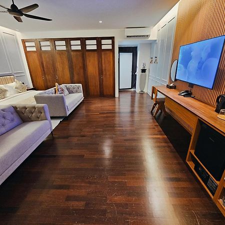 The Palm Suite At Lava Mansion Georgetown Exterior foto
